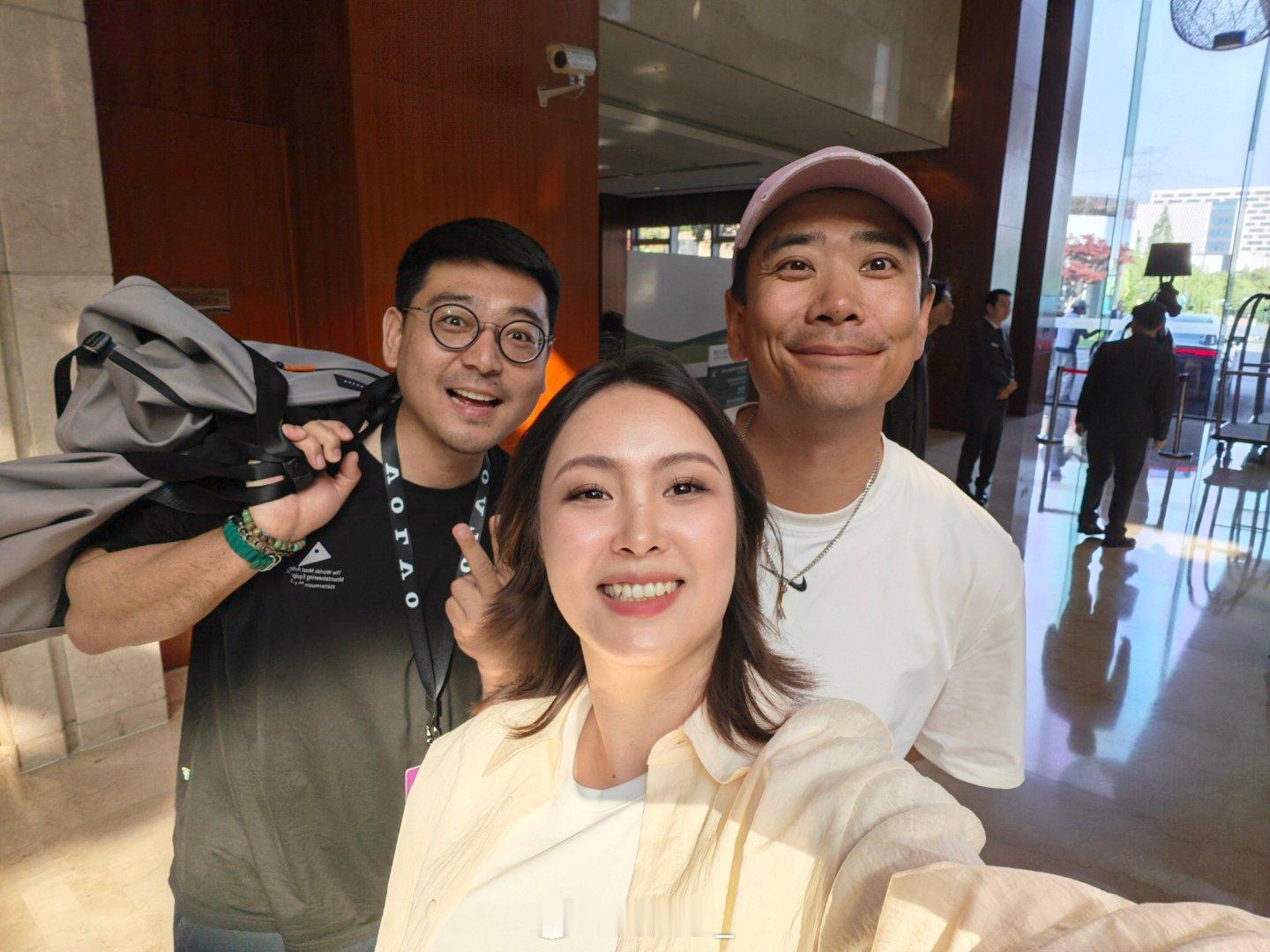 一场活动上遇见大哥们❤️尊开心网友多年，终于偶遇上博哥 球打的是真不错回头我整理