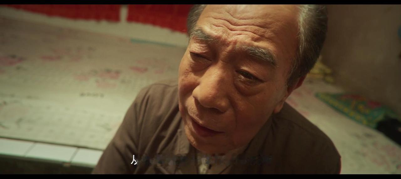 这电影，太粗糙了吧？
我以为是破获文物盗窃案，
看了半天，
不知道一伙人在干啥。