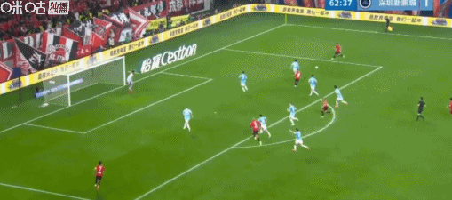 【中超】成都5比1新鹏城▼精彩进球：第63分钟，韦林顿·席尔瓦头球破门完成双响成