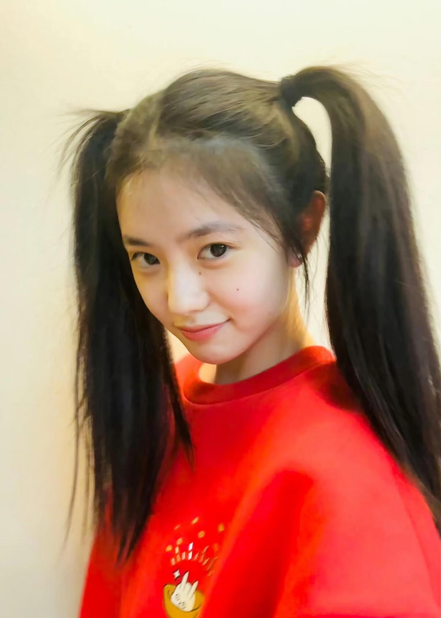 红色浩存~这个浩存和红色特别适配😍😍 