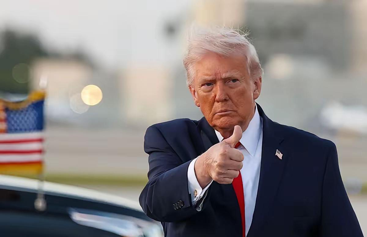 今天凌晨，美国总统特朗普在个人社交发文喊话德黑兰早日接受和谈协议，很明显情况正在