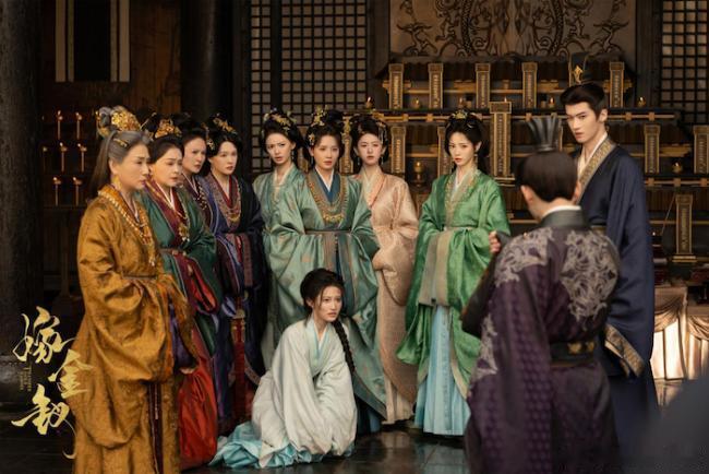 嫁金钗集齐内娱老辈子坏女人嫁金钗《嫁金钗》这阵容真的太会了！直接把一批演过经典“