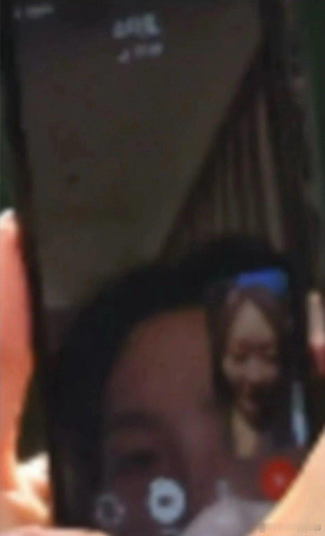 曝吉赛尔将太郎视频通话这一看就是买了影通啊，就不允许爱豆也追星了吗？互相买影通签