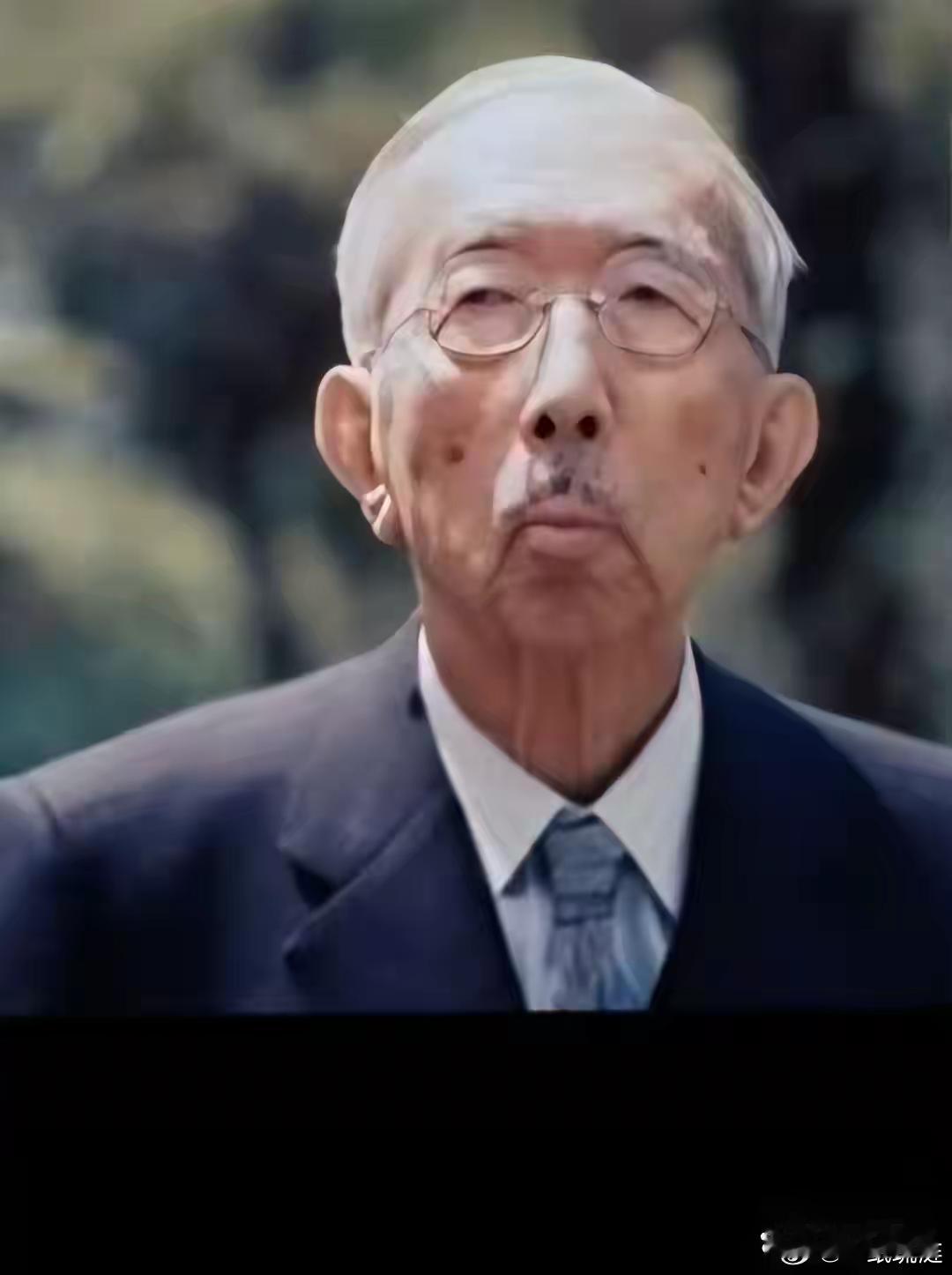 日媒近来不爽了！综合日本媒体报道，中国社交媒体近日出现大量疑似侮辱日本昭和天皇的