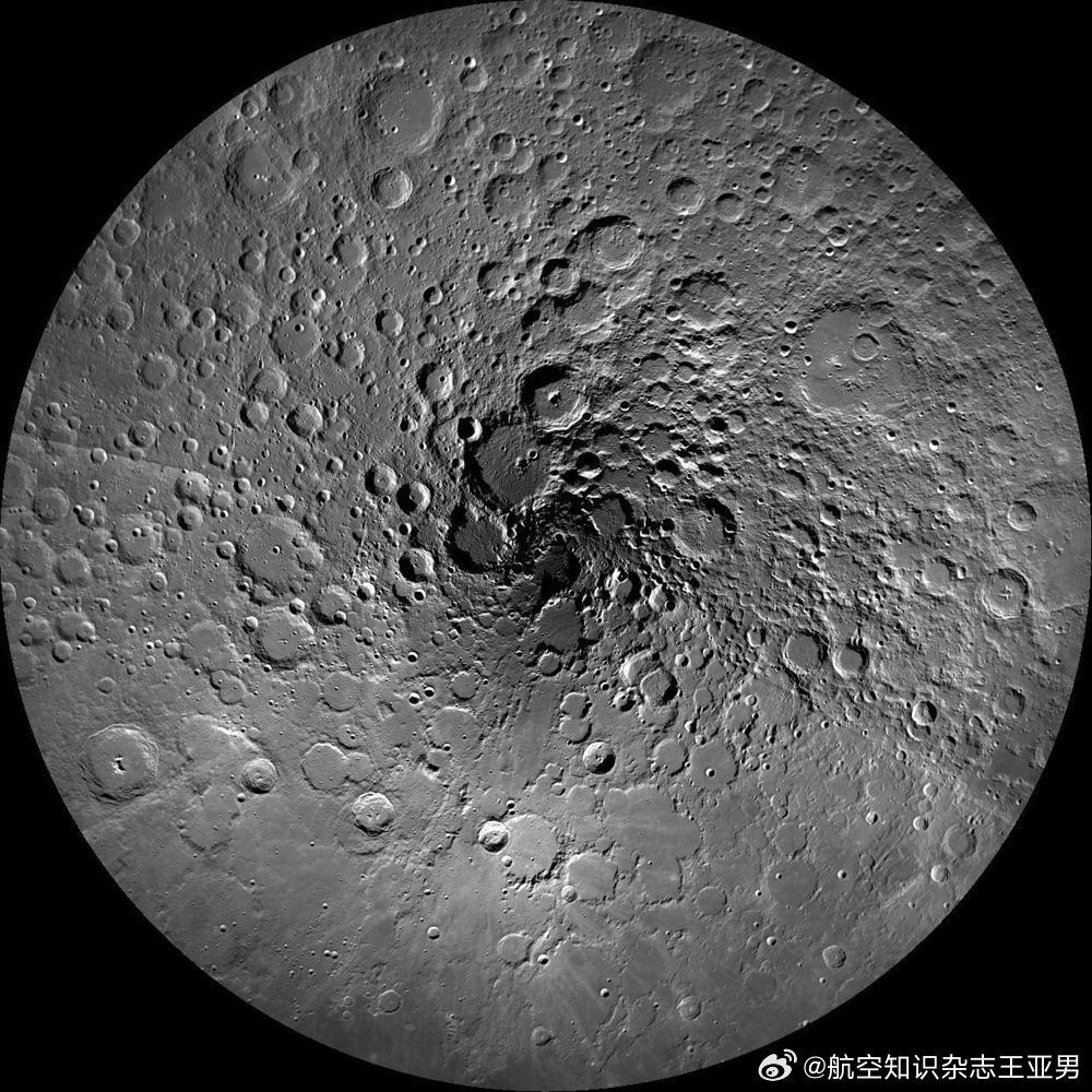 带着人类骨灰的游隼奔向月球的途中受挫——美国首次商业公司月球软着陆任务可能就此告
