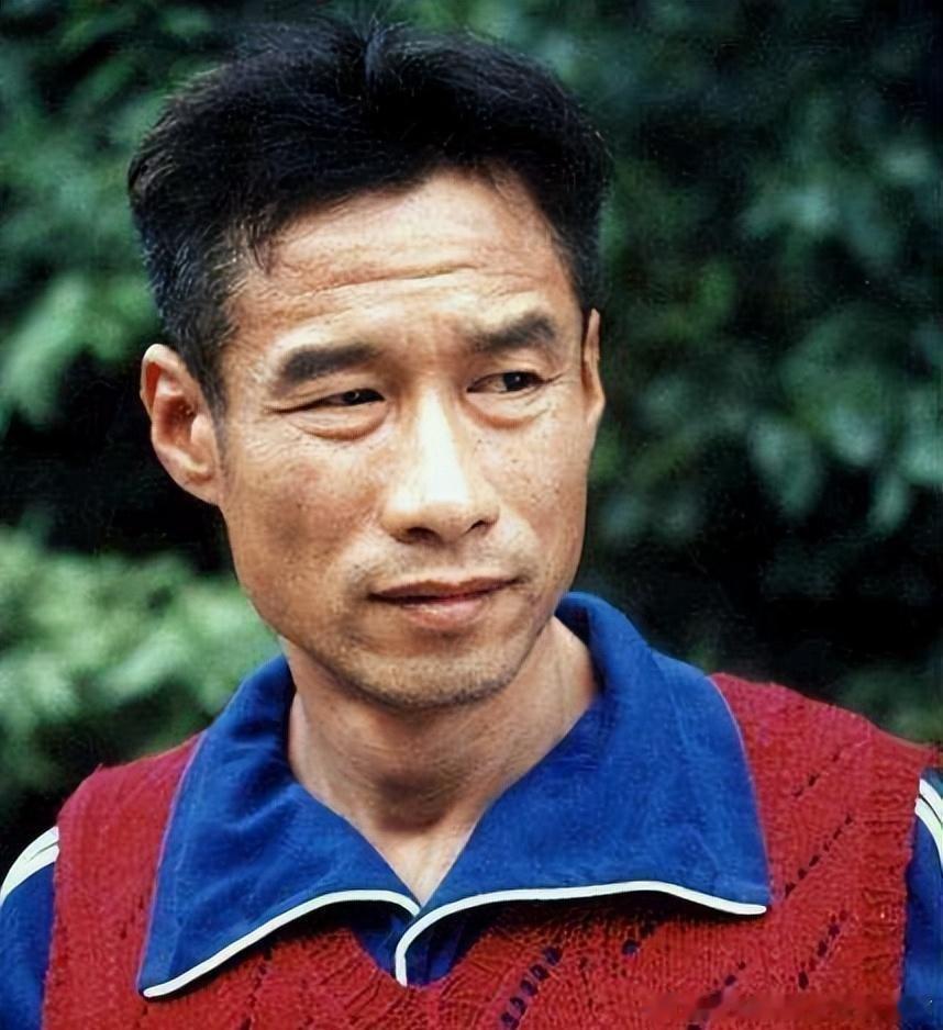 你觉得刘佩琦适合饰演哪位足球教练？ 