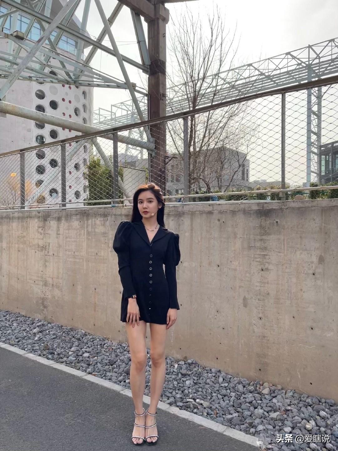 婷婷玉立