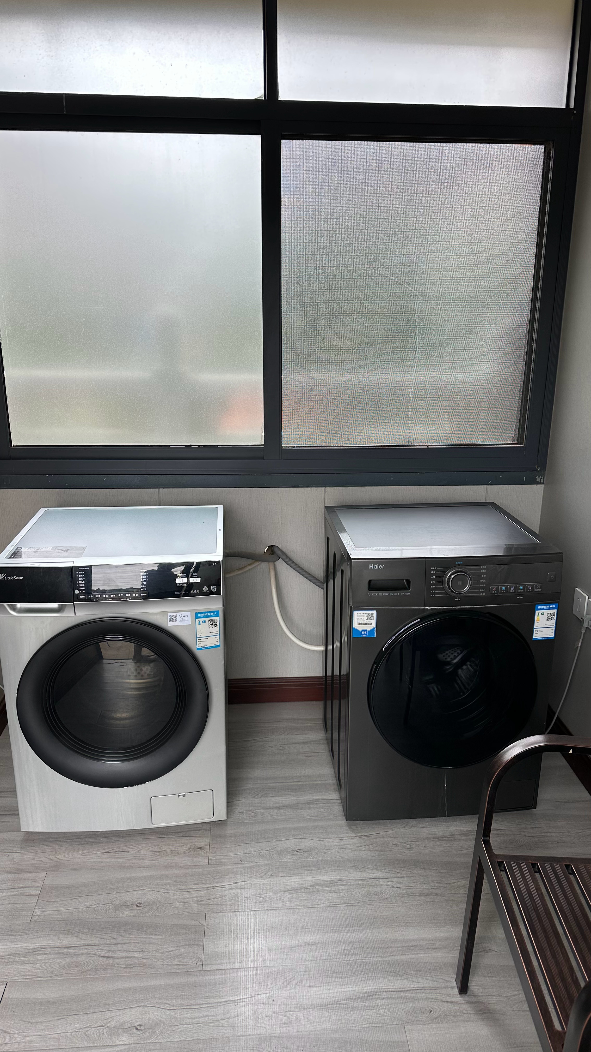 收工返回酒店吃饭，今早冷泡茶已出汁。抽空把衣服洗了，出门在外个人卫生和形象不能邋