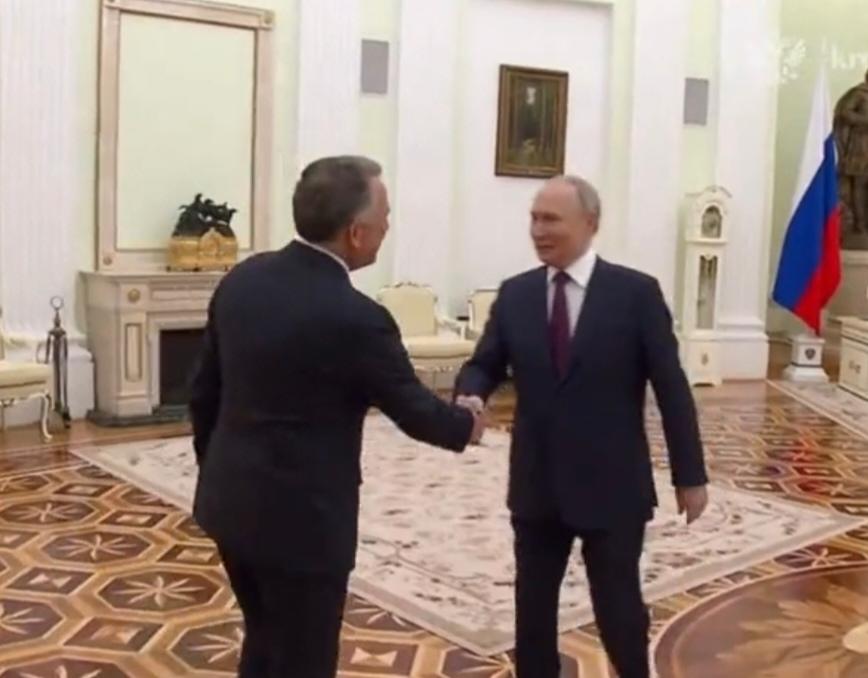 “28点新计划”能否结束俄乌冲突？
据环球网消息，美国总统特朗普已批准意在结束俄