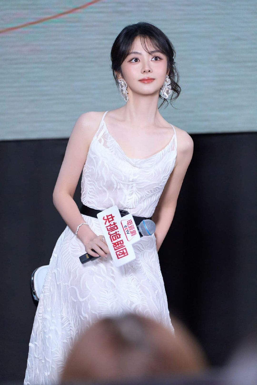 谭松韵观众缘好的原因找到了这种剧情去演绎但凡掌握不好，就会显得你是在装傻充愣，会