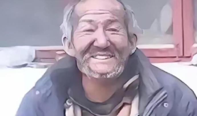 北京一流浪汉因无暂住证被送进收容所，填写籍贯时警察瞬间呆住"您就是大名鼎鼎的杞县