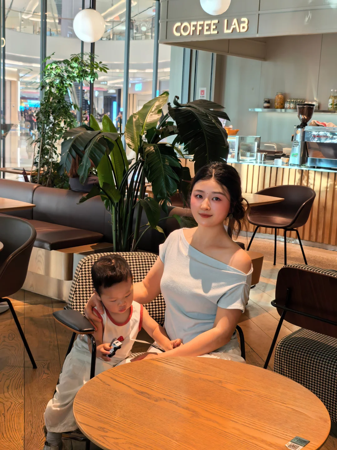 今天她一周岁了！她在另一边会快乐吗
