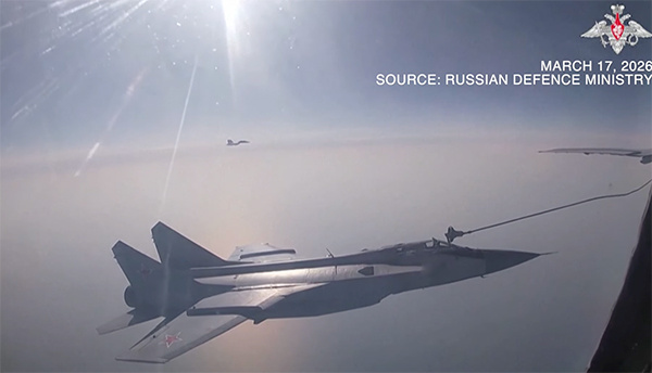 【#俄军罕见高调秀匕首高超导弹# ，“意在日美会谈前敲打高市早苗”】俄罗斯国防部