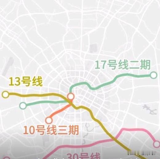 2025年12月16日，成都轨道交通都有30条线了，总里程都超过750公里了，为