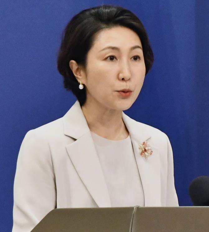 特朗普还想访华？毛宁一句回应，直接让他坐不住了！


谁懂啊家人们，这波外交交锋