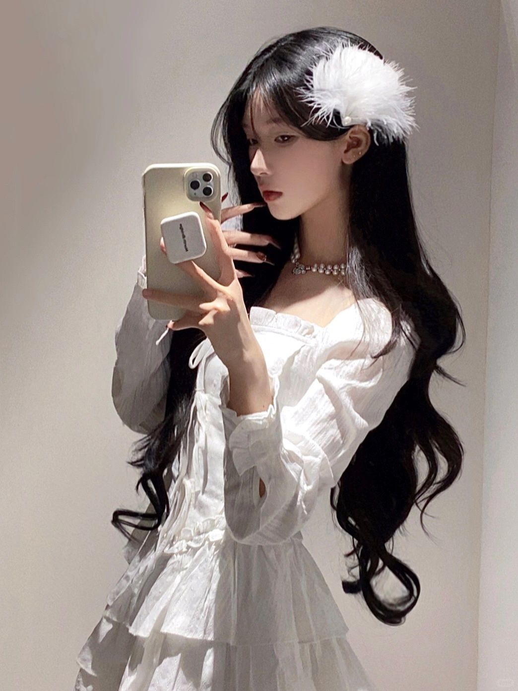 𝒜𝓁𝓁 𝓌𝒽𝒾𝓉ℯ ‧₊˚ 🦢  .