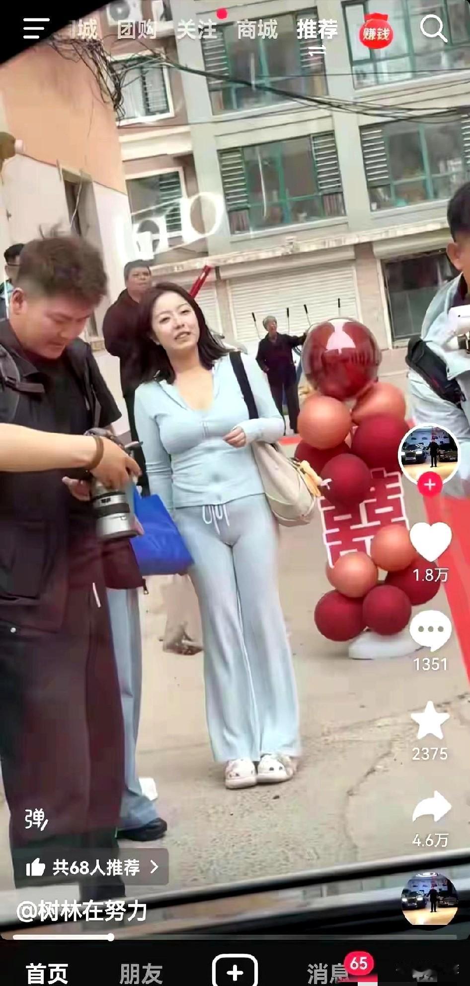 真想不通，现在有些裤子的设计脑回路是咋长，穿上身紧绷绷，把缺点全暴露了，走在街上