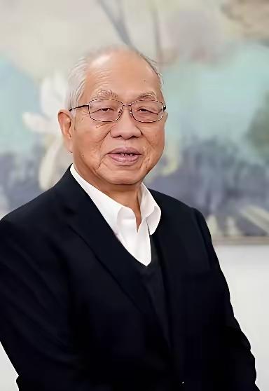 遮羞布终于被撕开了！

美籍华裔数学家丘成桐前段时间在华中科技大学做了一场演讲。