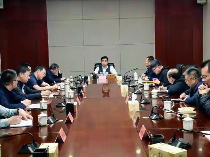 绝不姑息！中央突击暗访当场撕破层层伪装，基层各种离谱乱象，无论怎么辩解都洗不干净