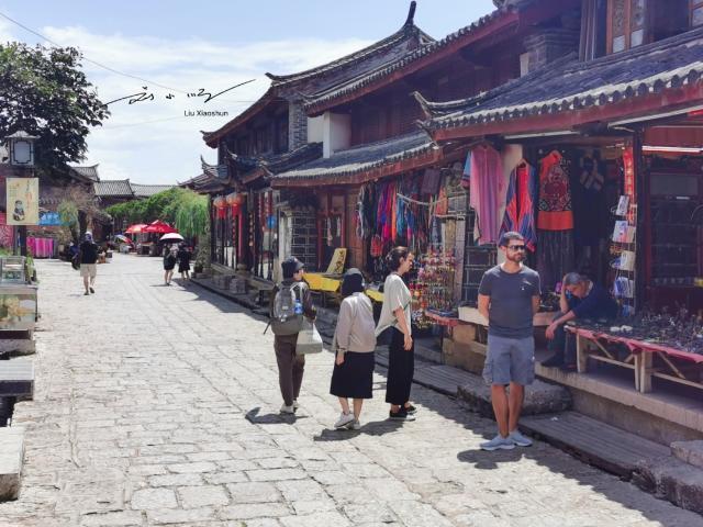 为什么越来越多人宁愿选择去贵州旅游，也不愿选择去云南旅游？

说起我国的旅游大省