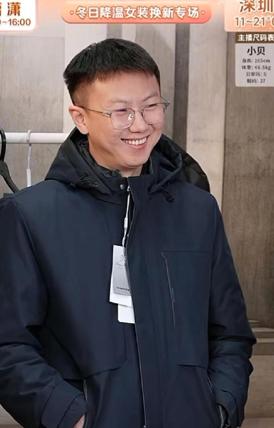 零下十几度搞户外直播？
董宇辉的“兰知春序”刚开播就翻车了！
设备直接冻罢工，让