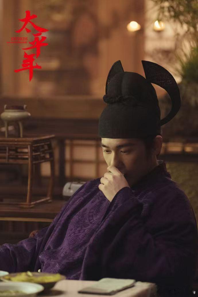 白宇演忧郁男太权威了钱弘俶的破碎感被白宇演到极致！少年倔强与极致悲伤交织，流泪戏