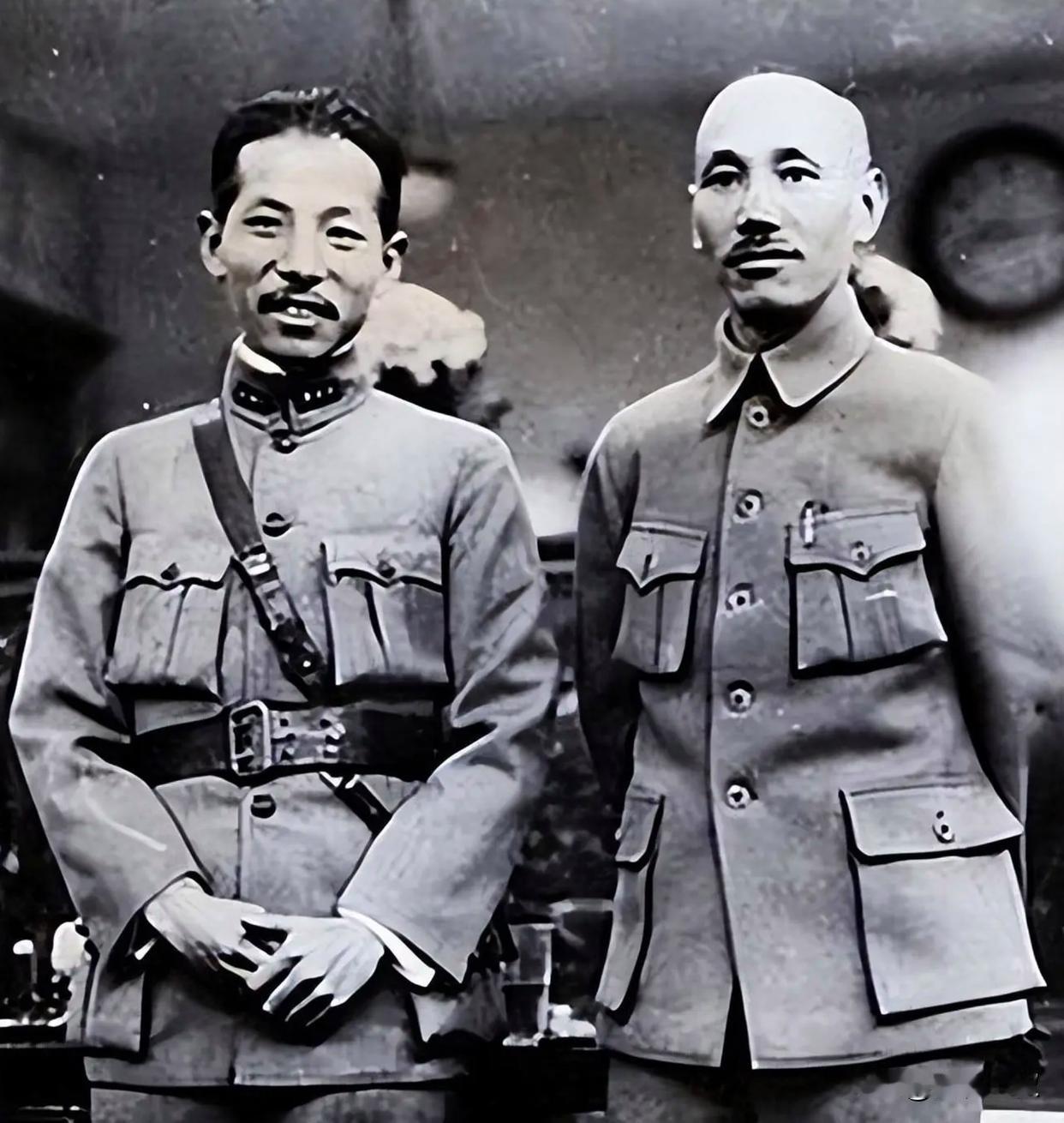 主要因为三点：
1. “打老板”：张学良发动西安事变，把蒋介石扣了，逼他抗日。这