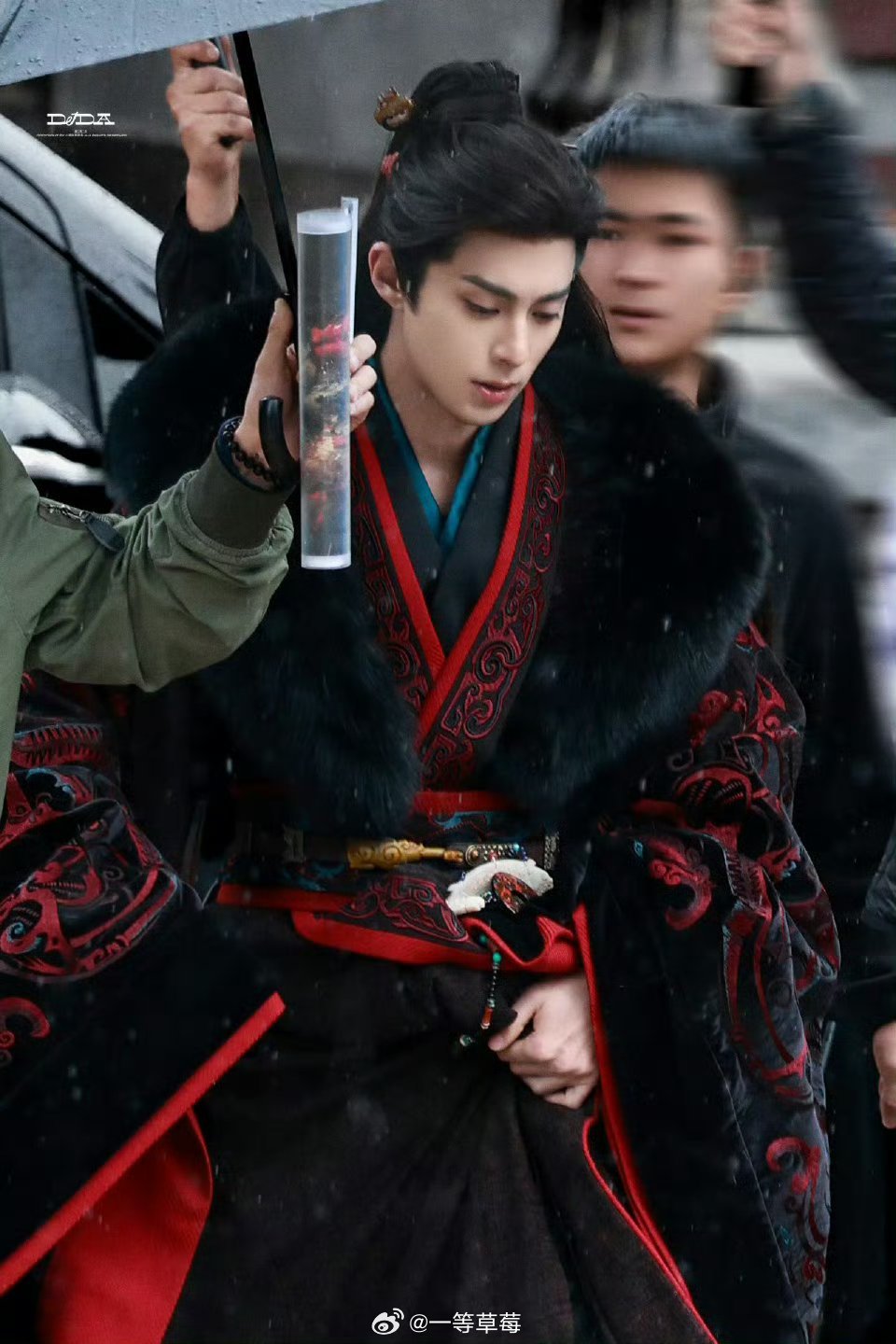 王鹤棣《将门独后》谢景行路透 