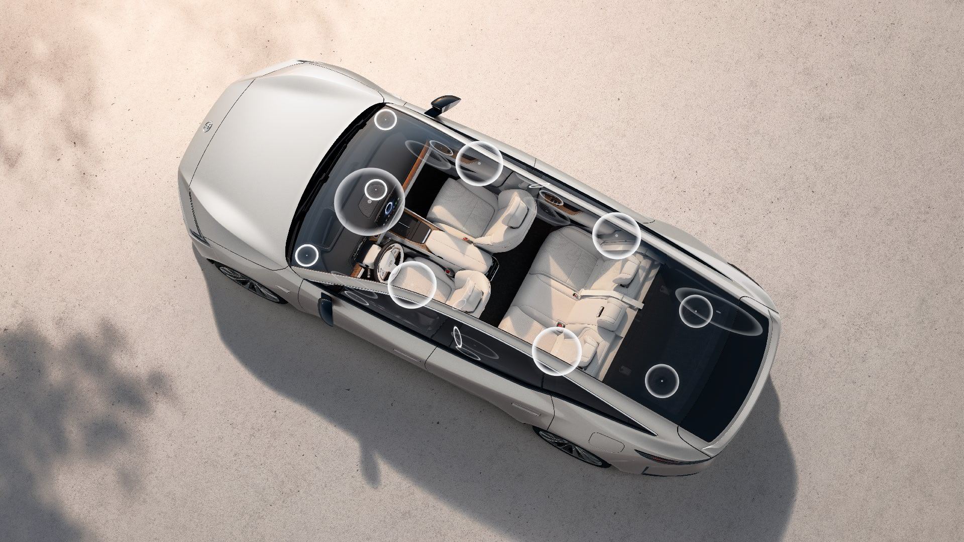 买特斯拉和丰田电车竟是同一批人 一个挺有意思的调查数据：在铂智7的购车用户中，有