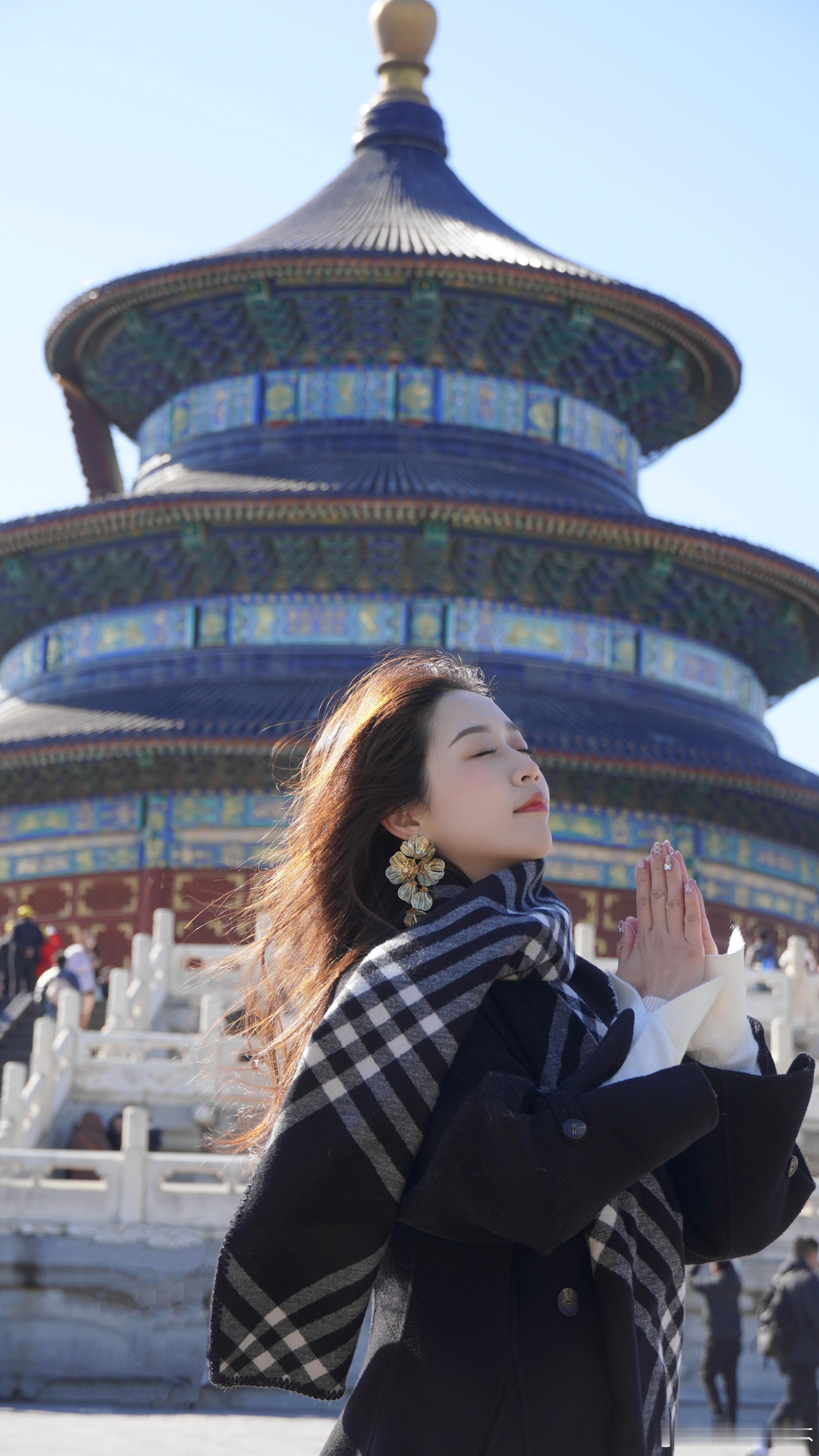 祈尔繁芜胜常春 