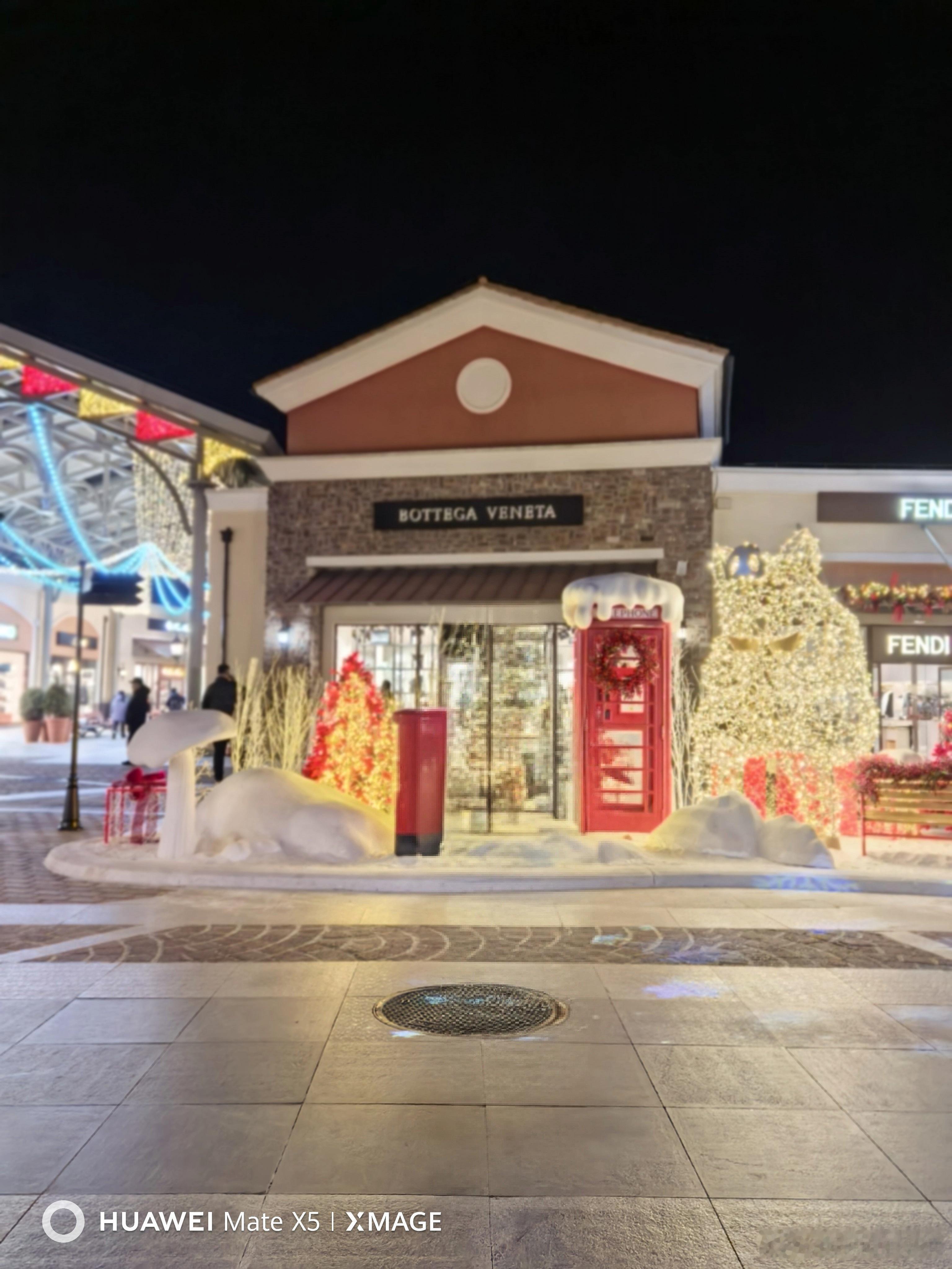 今年没等到哪家车企的海南岛冬测。原本想在封关后的海南岛，给团队选一些年终奖，结果