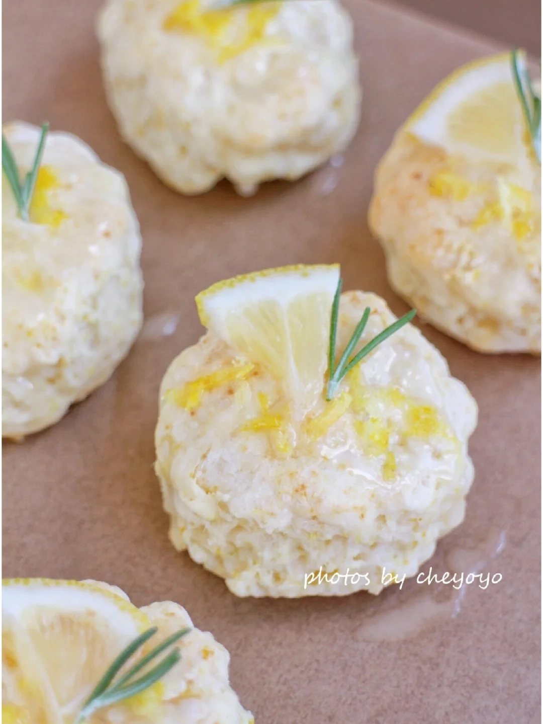 一口爱上🍋夏日的小清新【柠檬司康】