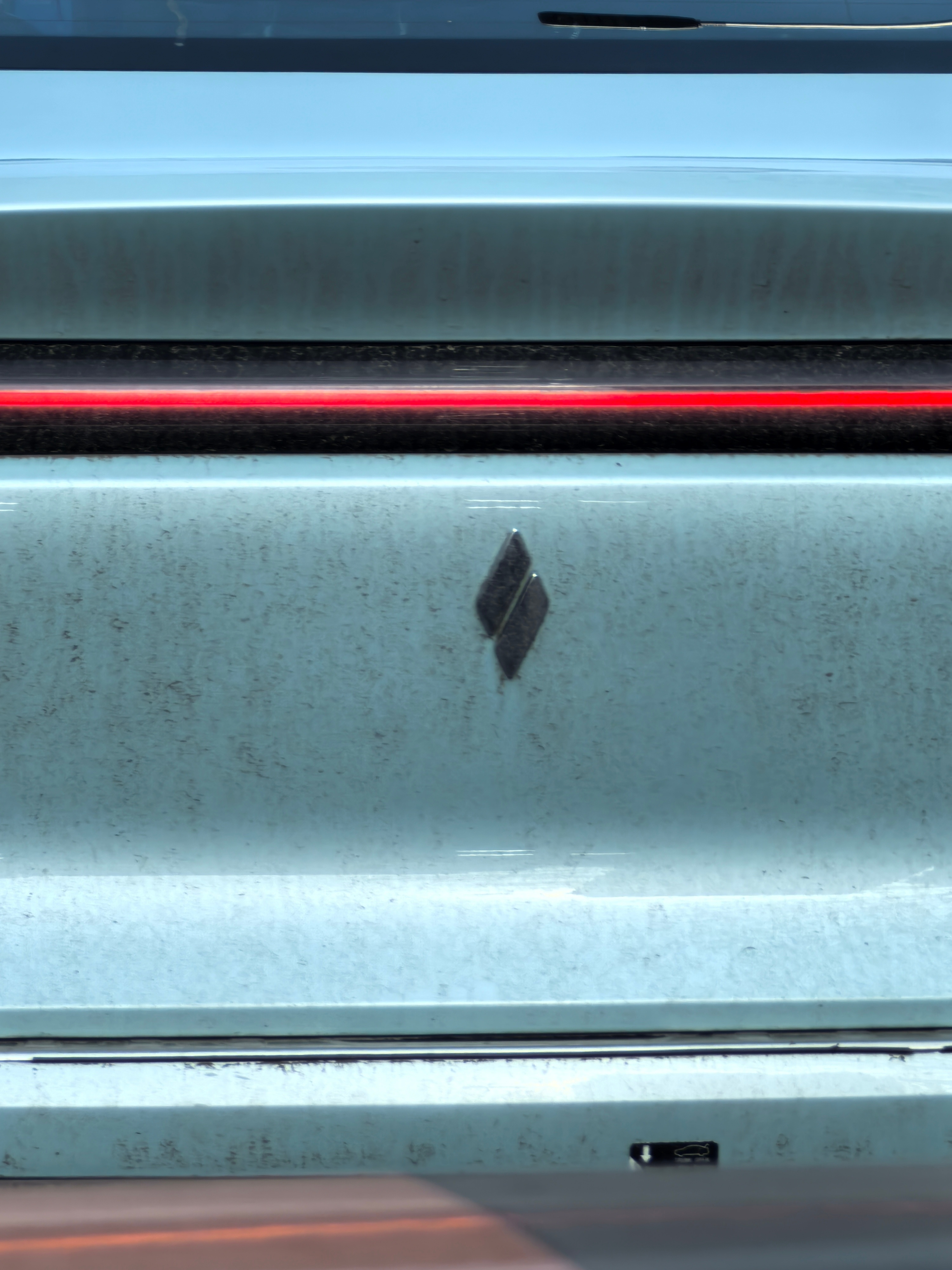 请一秒钟说出品牌名 