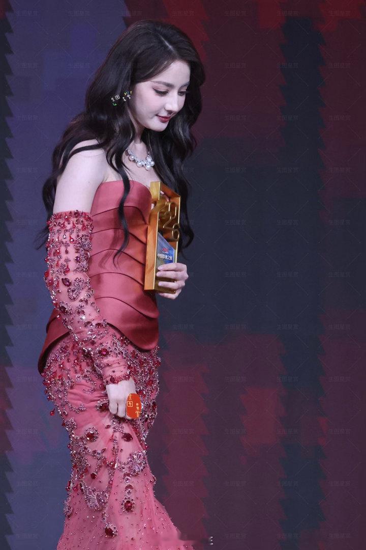 迪丽热巴❤️ 