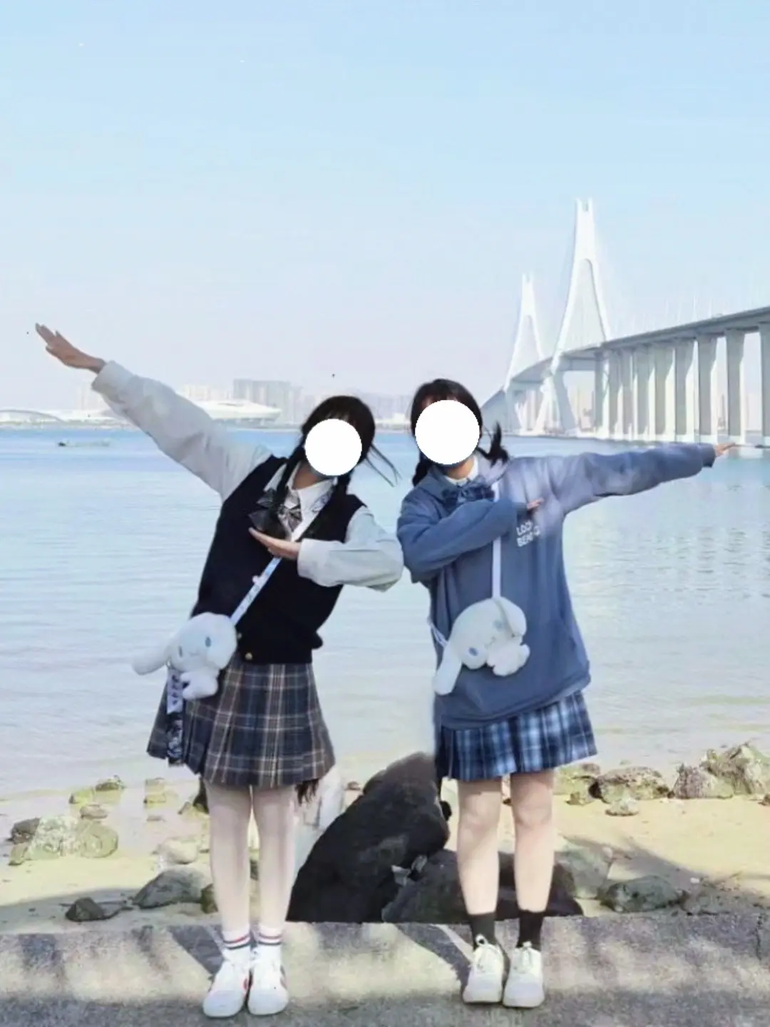 “给我们兄弟俩拍一张照片”2020年～2026年