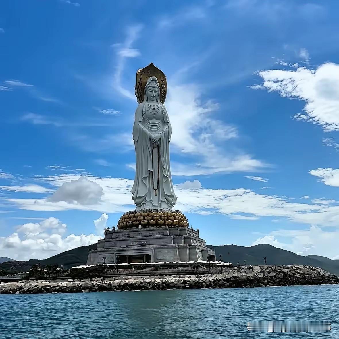 身体健康
万事如意
福缘满满
财源滚滚