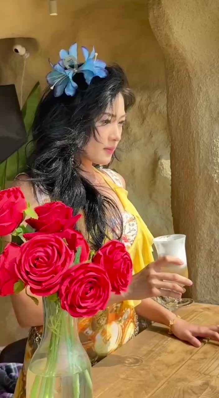 春风若有怜花意 可否许我再少年