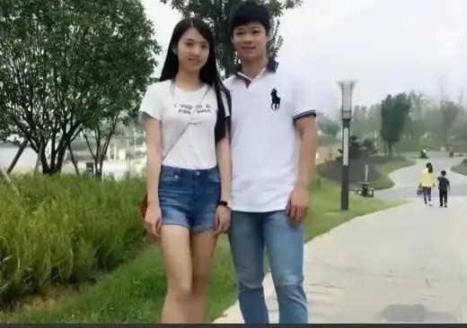 苏炳添与妻子从校园到婚纱的爱情让人羡慕 ​​​