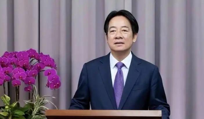 赖清德发声了！
嘴里喊着“只欠东风”，这可得一言为定，毕竟东风导弹专斩台独的外逃