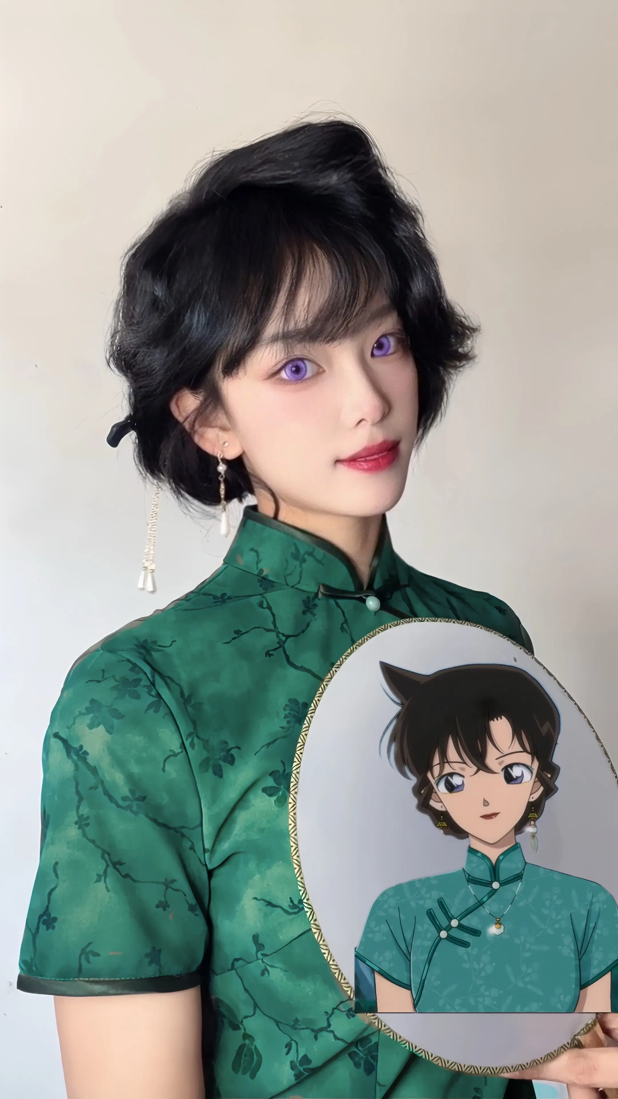兰温婉的气质和旗袍真的很搭。