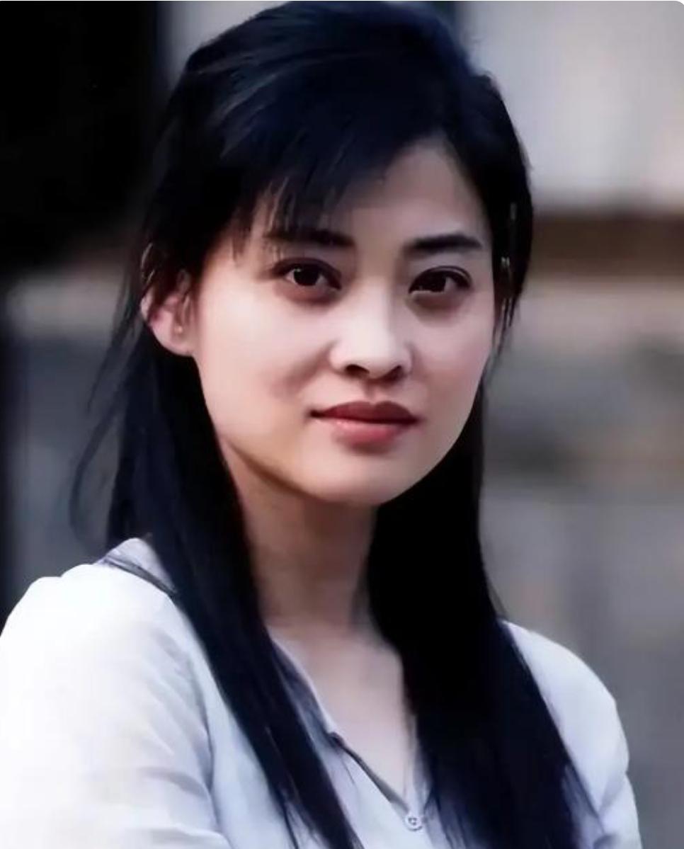 梅婷没想到，与二婚丈夫生下的10岁儿子，如今早已开始给她争光
娱乐