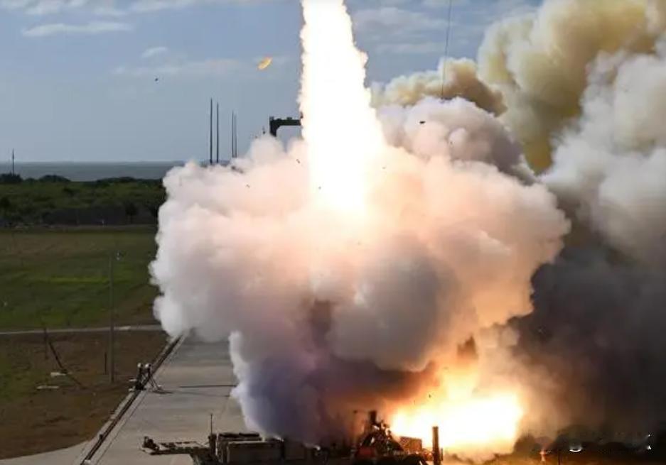 美国的高超音速导弹，成功也晚了几年。12月13日，美国五角大楼称，在佛罗里达州卡