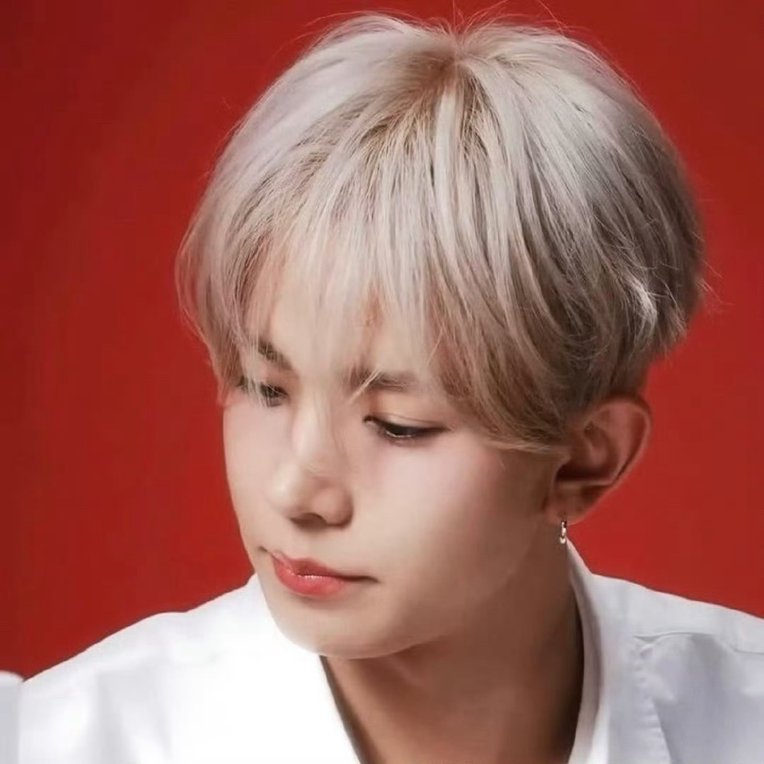 李羲承[超话]审美积累 | Kpop男爱豆头像｜李羲承头像｜权威男头 ​​​