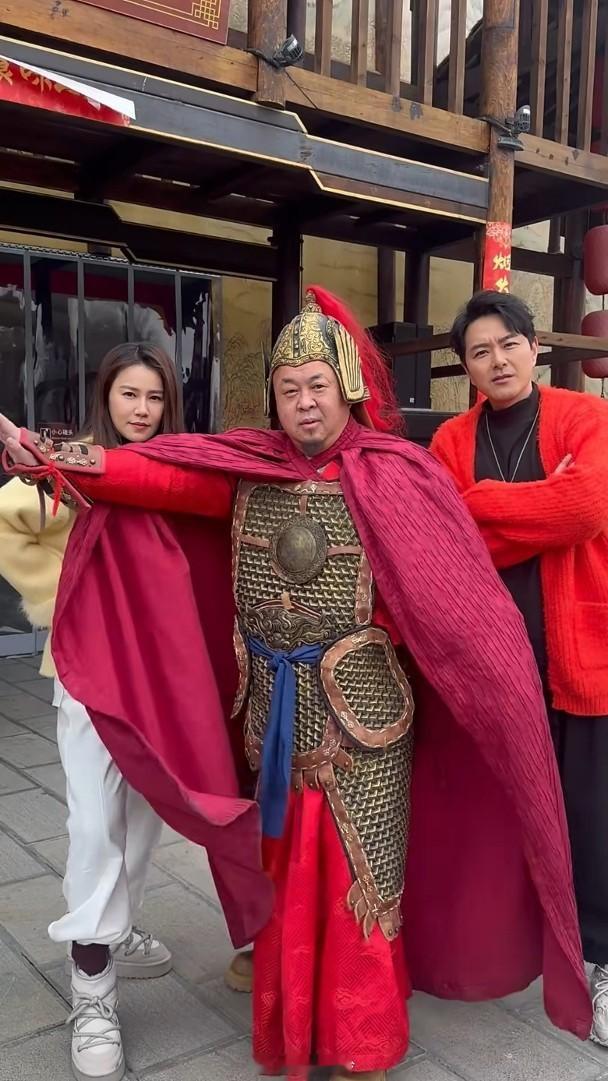 【On.cc】黃翠如貴州親近大自然　蕭正楠探索美食大飽口福藝人蕭正楠和太太黃翠如