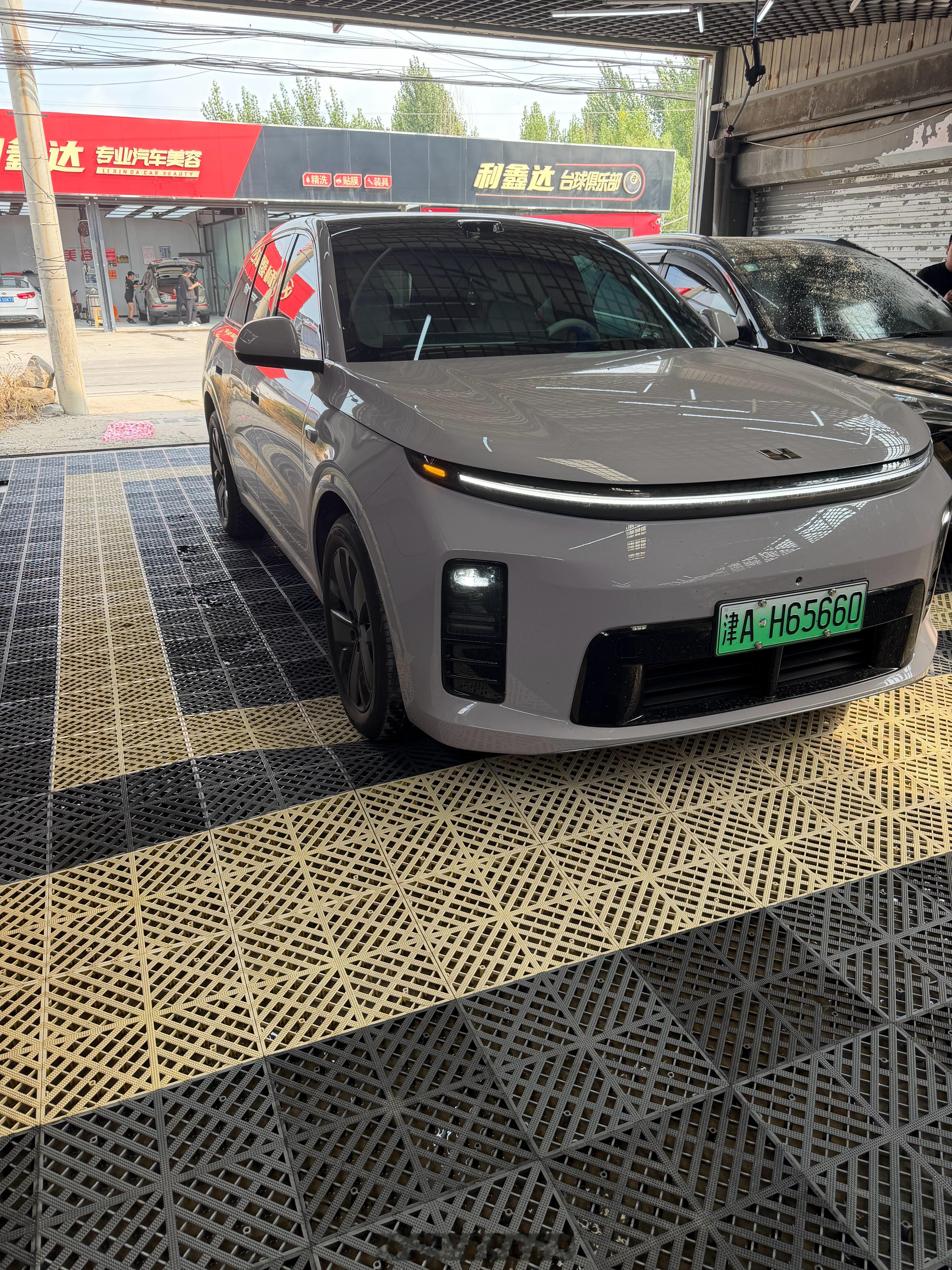 村里洗车，猜猜多少钱？ 
