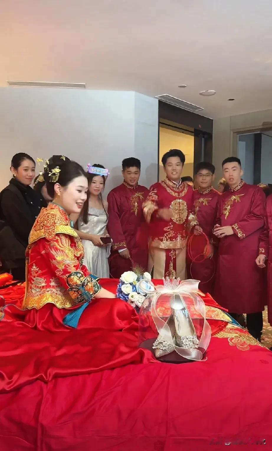 真的没想到，解清帅的结婚日，也是解清帅的翻盘日，

之前就有很多网友说，解清帅会