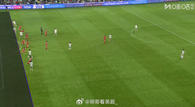中国女足半场2比1朝鲜女足中国女足vs朝鲜女足 朝鲜造越位失败！王霜补时破门裁判