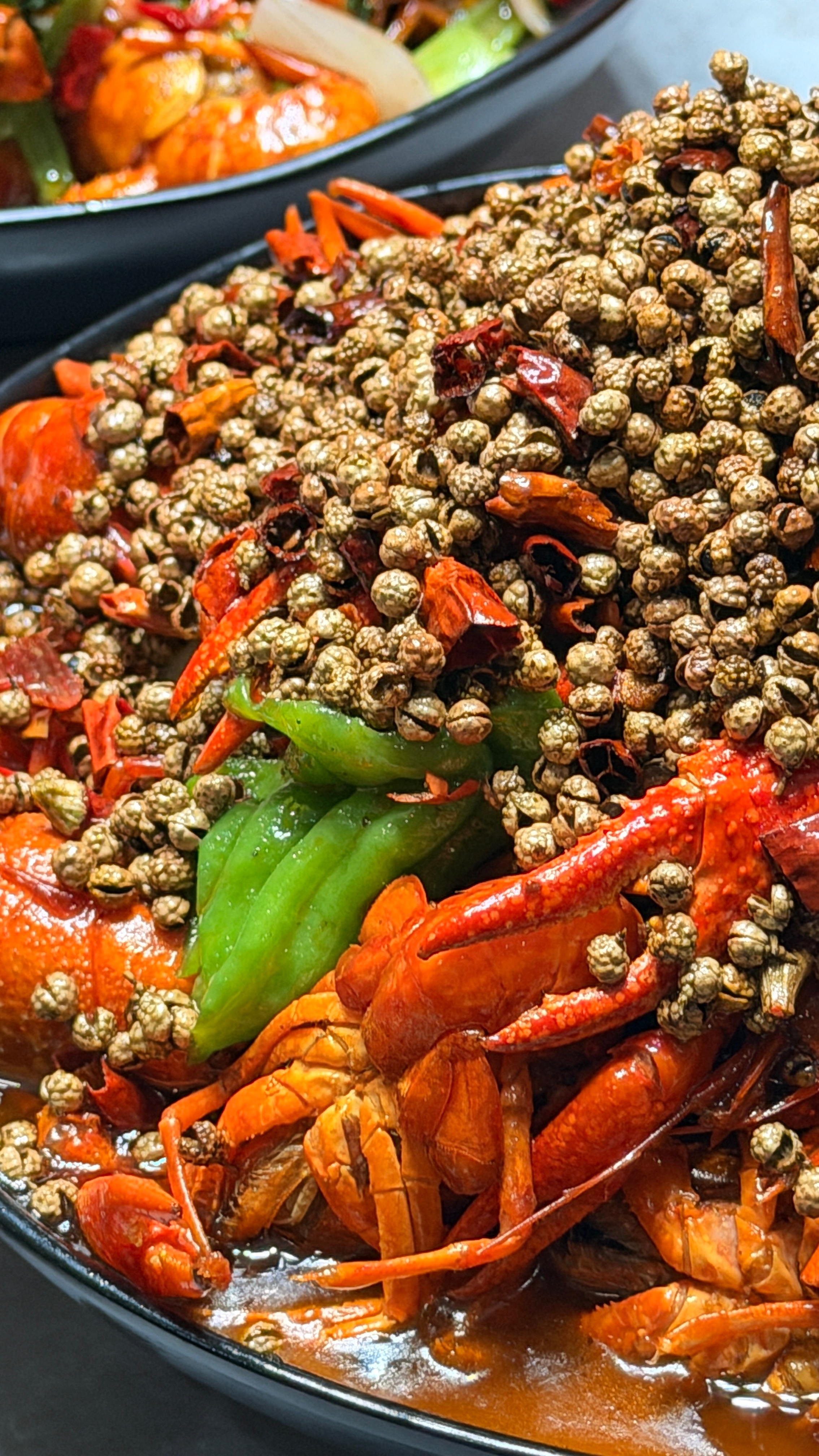 滁州来安小龙虾鲜香出圈滁州来安三城万亩稻虾田，一水两用、一田双收，稻田养虾、清水