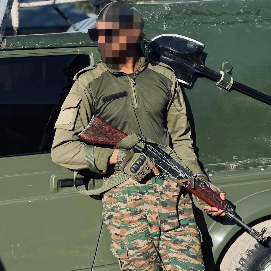 印军士兵与捷克VZ58