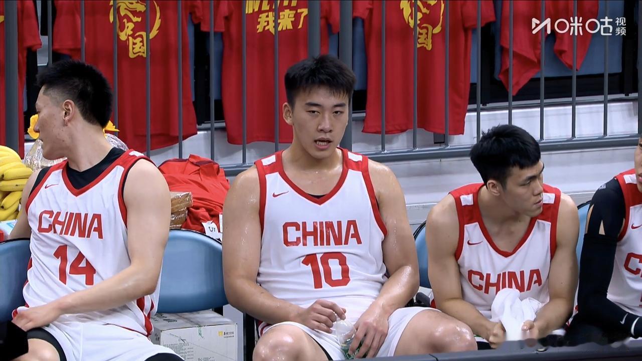 新的领军人物王俊杰23+6+4，胡金秋11+5，庞峥麟9+4+3，王浩然10分，